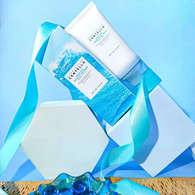 SKIN1004 Madagascar Centella Hyalu-Cica Water-Fit Sun Serum SPF50+ PA++++ review photo by Miss_LunaYee