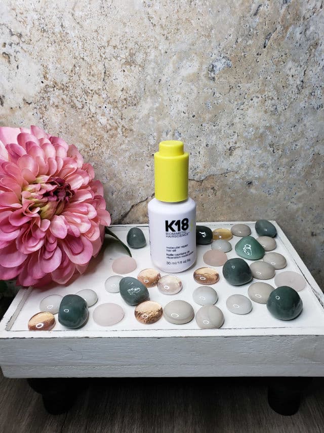 K18 Biomimetic Hairscience Molecular Repair Hair Oil review photo by ChristaReviews