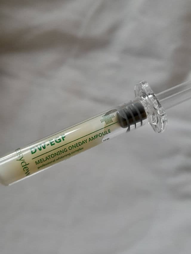 Easydew DW EGF Melatoning One Day Ampoule review photo by skinwithe1