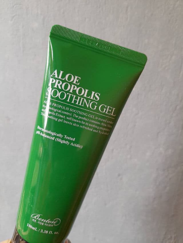Aloe Propolis Soothing Gel product review