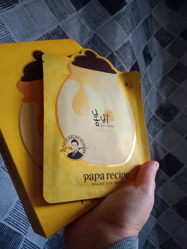 PAPA RECIPE Bombee Honey Mask Pack review photo by AmyRuthy