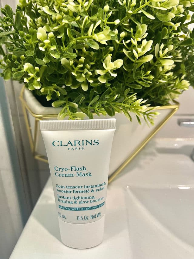 Clarins Cryo-Flash Cream Mask review photo by Alittlepieceofpie