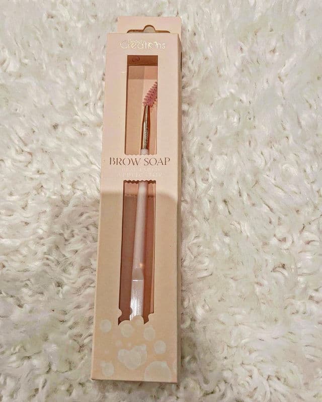 Beauty Creations Brow Soap Dual Ended Applicator review photo by stylishselections