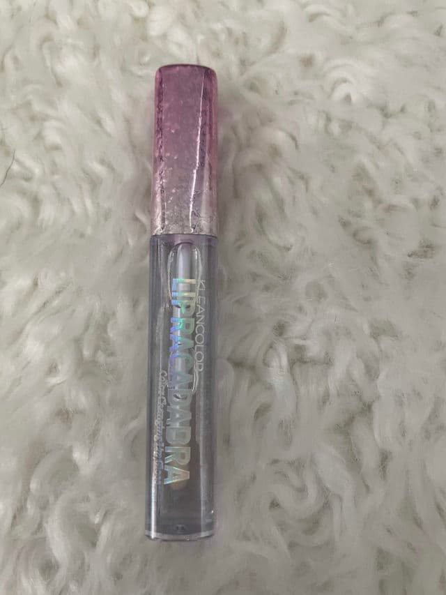 Lipracadabra Color Changing Lip Gloss  product review