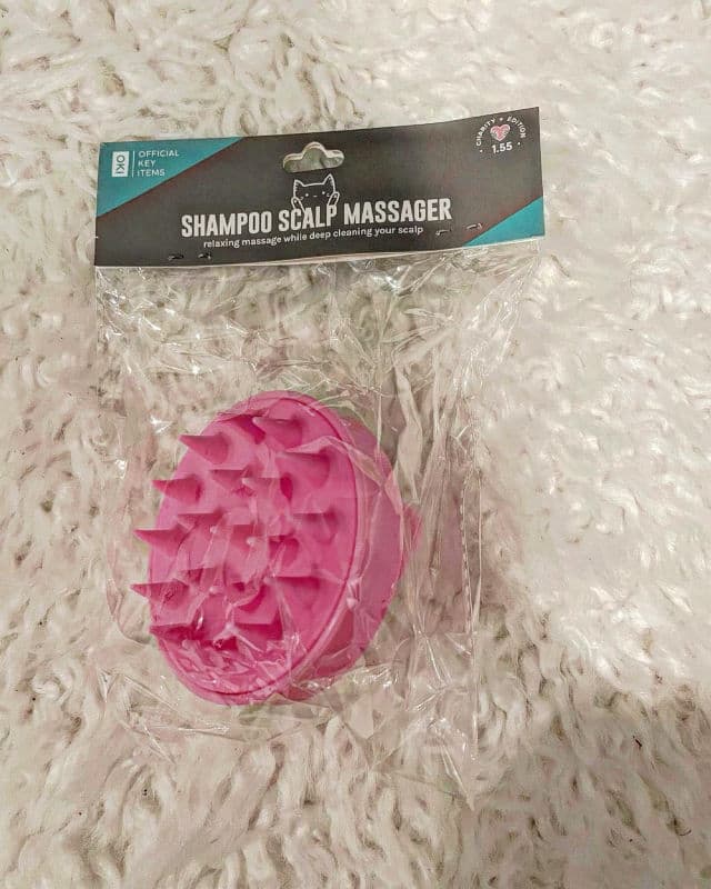 Official Key Items Paw Paw Scalp Massager Brush review photo by stylishselections