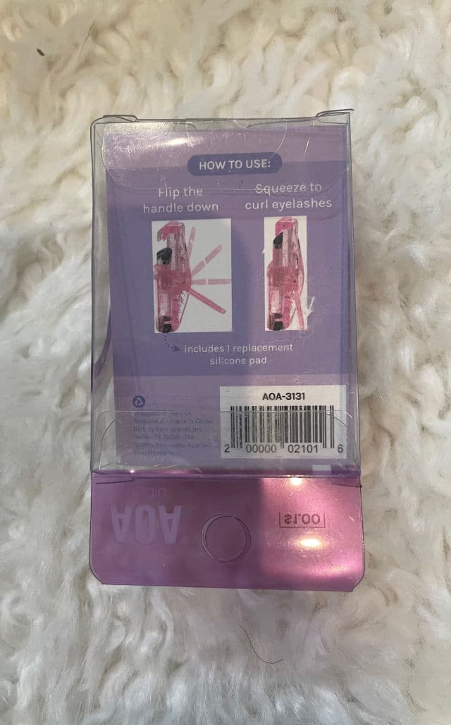Travel Eyelash Curler product review