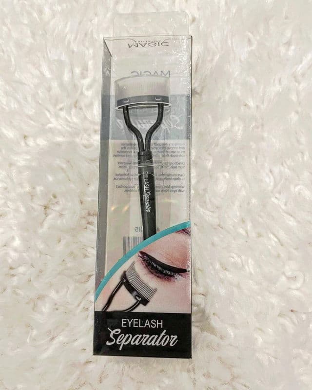 Magic Collection Eyelash Separator review photo by stylishselections