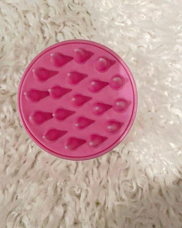 Official Key Items Paw Paw Scalp Massager Brush review photo by stylishselections