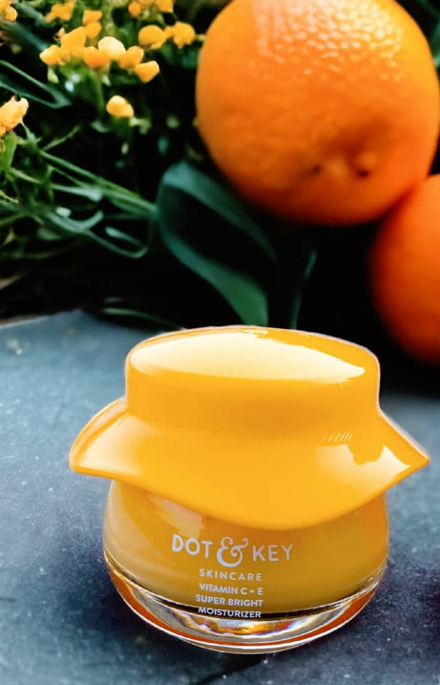 Dot & Key Vitamin C + E Super Bright Moisturizer review photo by Suraskinshine