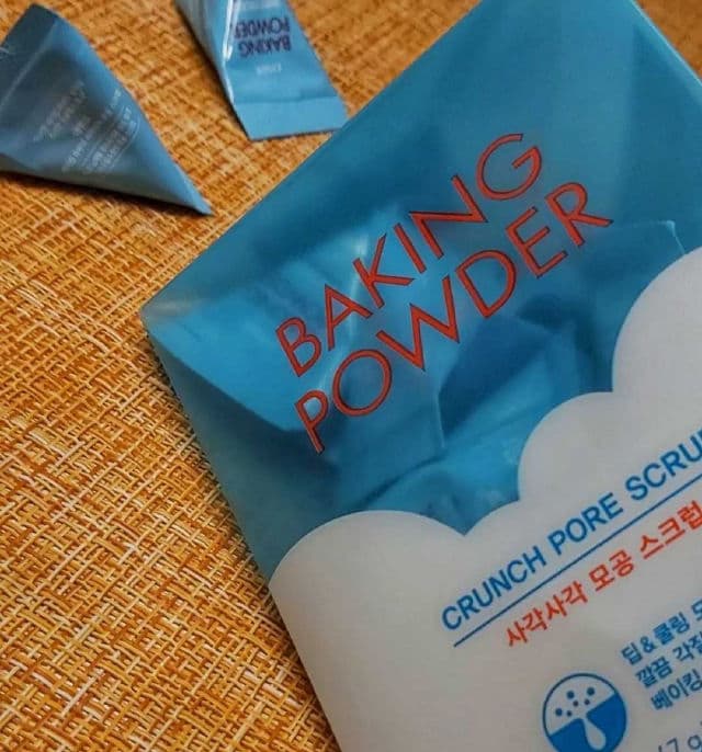 ETUDE Baking Powder Crunch Pore Scrub review photo by facehairbodycare