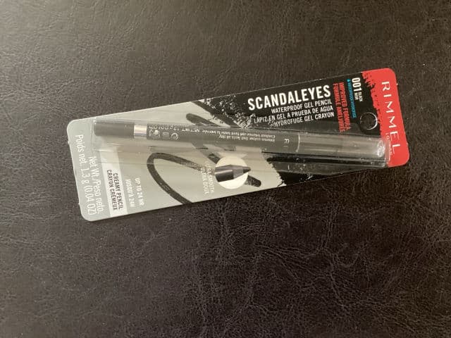 Rimmel Scandaleyes Waterproof Gel Pencil review photo by pickyreview01