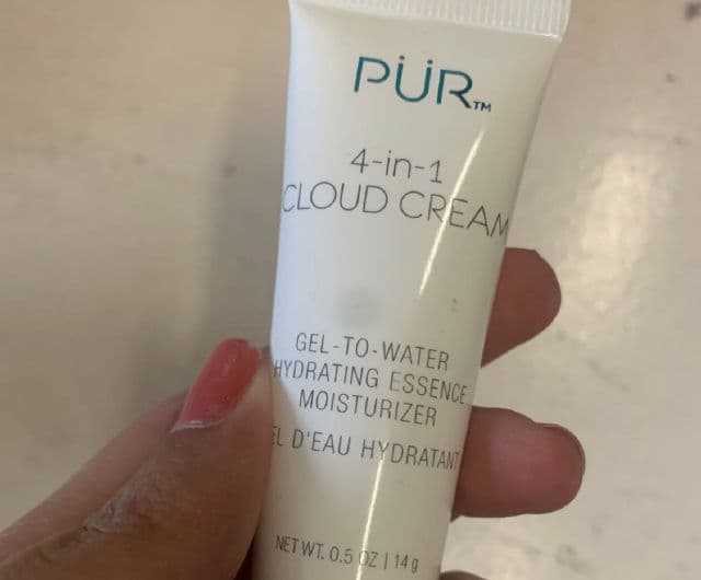 PÜR 4-In-1 Cloud Cream Gel-to-Water Hydrating Essence Moisturizer review photo by rbkdevelasco