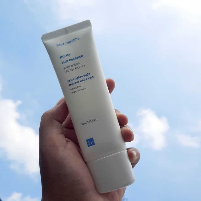 Face Republic Purity Sun Essence SPF50+ PA++++ review photo by dindaskind
