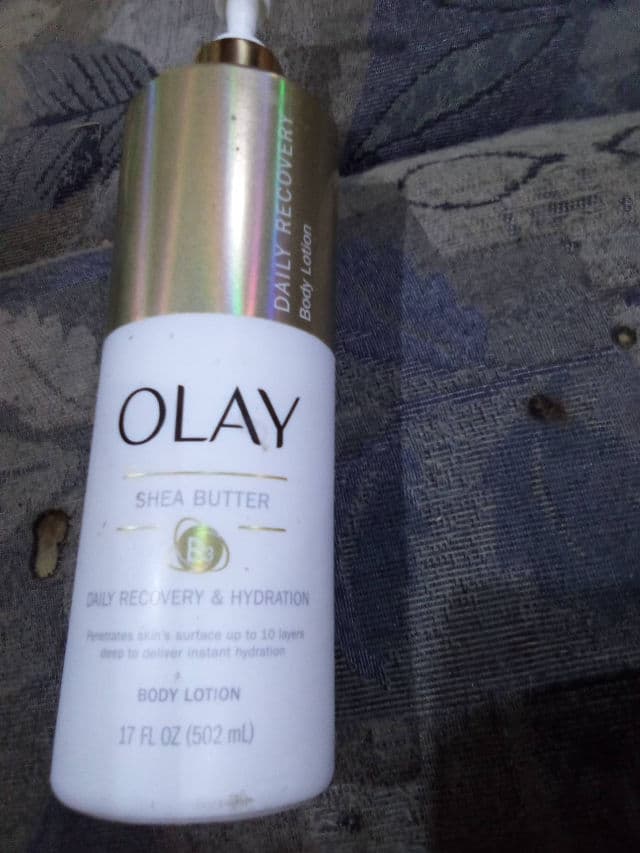 Olay Quench Ultra Moisture Shea Butter Body Lotion review photo by GYPSYPOTIONS94