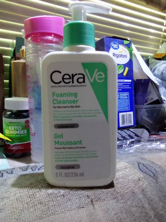 Foaming Facial Cleanser for Normal to Oily Skin product review
