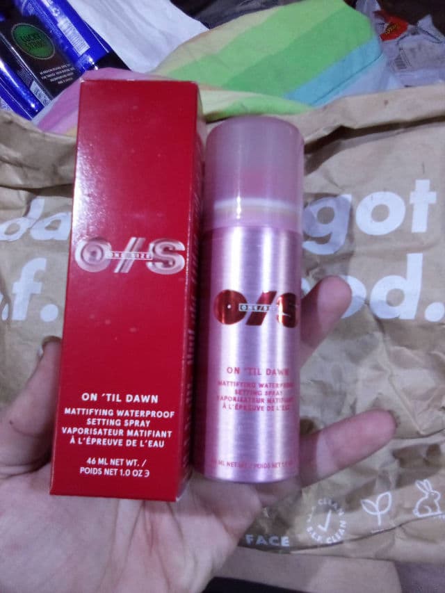 ONE SIZE On 'Til Dawn Mattifying Setting Spray review photo by GYPSYPOTIONS94