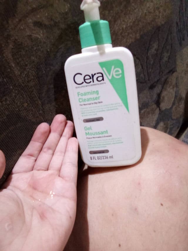 Foaming Facial Cleanser for Normal to Oily Skin product review
