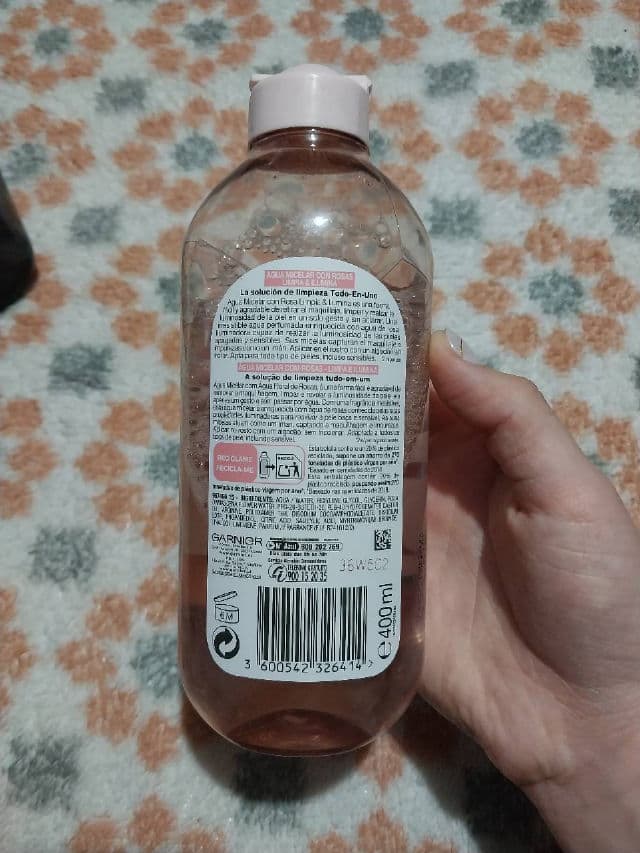 Garnier SkinActive Water Rose Micellar Cleansing Water review photo by ValePaz