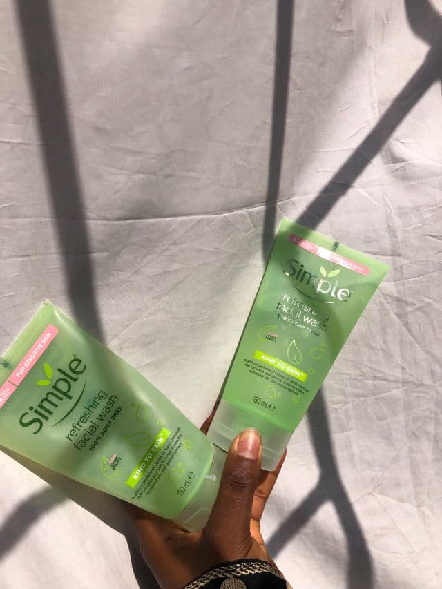 Simple Kind To Skin Refreshing Facial Gel Wash review photo by RidhoLekki