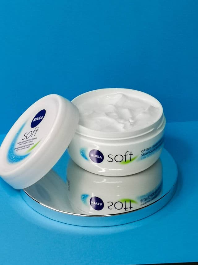 Nivea Soft Moisturizing Creme review photo by lauryte