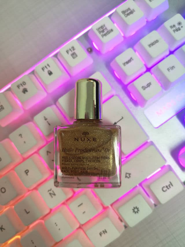 Nuxe Shimmering Dry Oil Huile Prodigieuse® Or review photo by lauryte