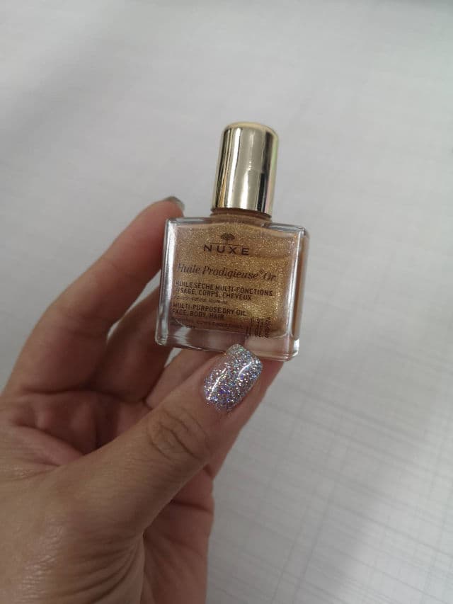 Nuxe Shimmering Dry Oil Huile Prodigieuse® Or review photo by lauryte