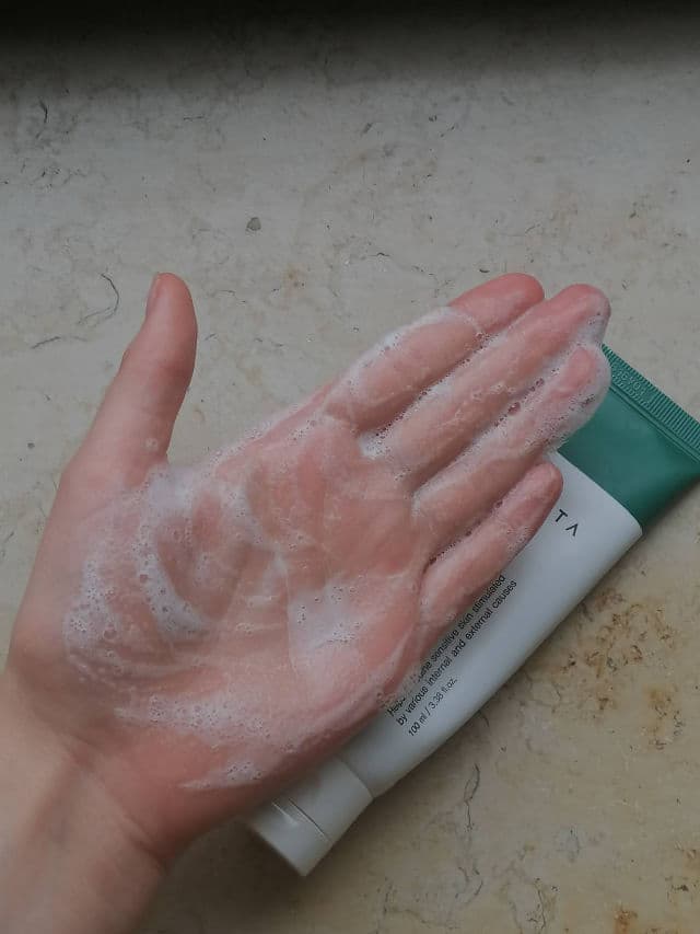 Beausta Cicarecipe Cleansing Foam review photo by simplyreini