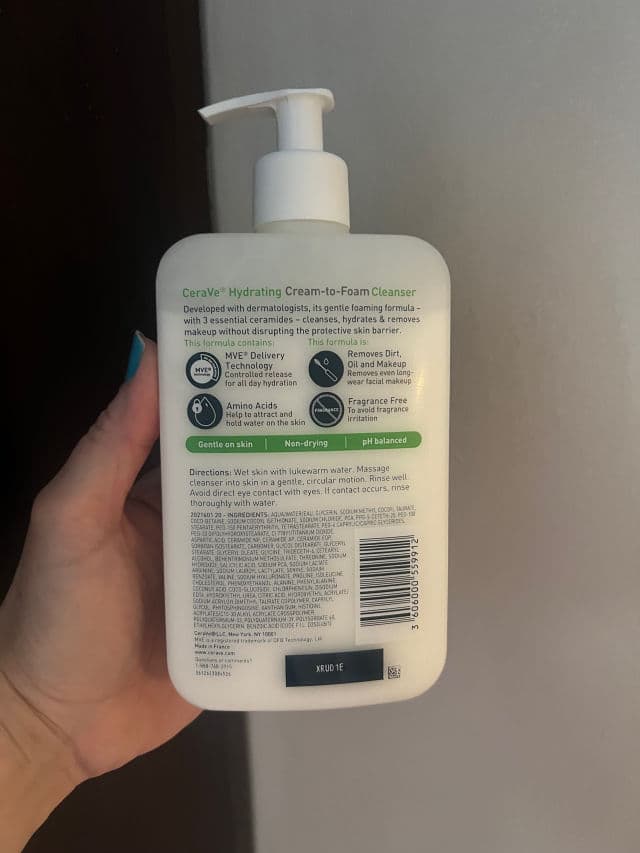 CeraVe Hydrating Cream-to-Foam Cleanser review photo by PickyRosie