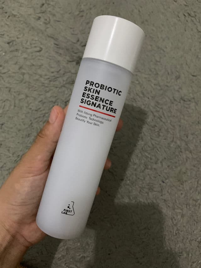 First Lab Probiotic Skin Essence Signature review photo by DeaAginingtias