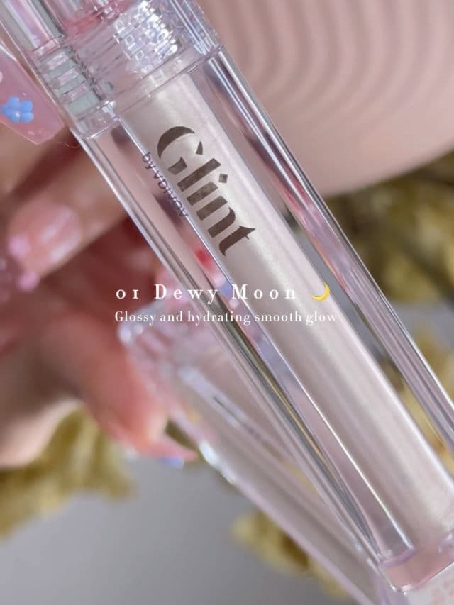 Glint 02 Glossier review photo by kirstinangela
