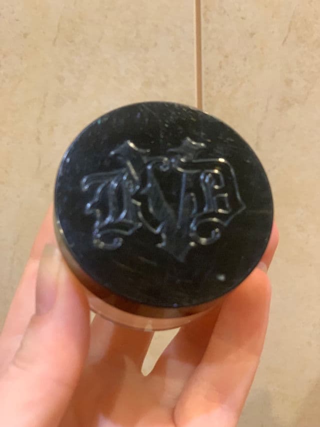 KVD Beauty Lock-It Setting Powder review photo by Annanke