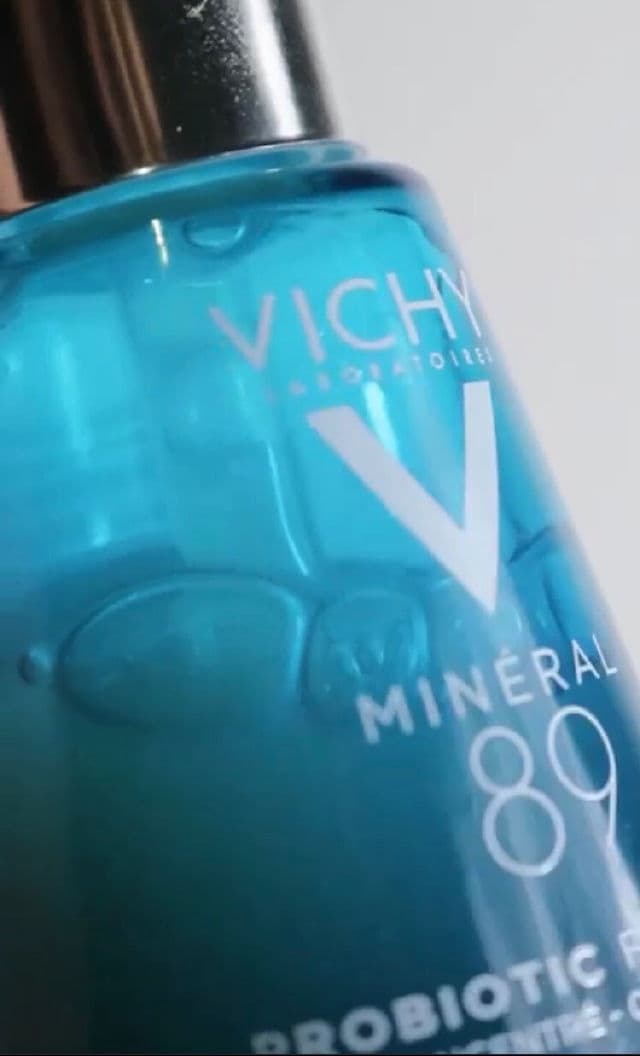 Vichy Mineral 89 Probiotic Fractions review photo by Glowupskin
