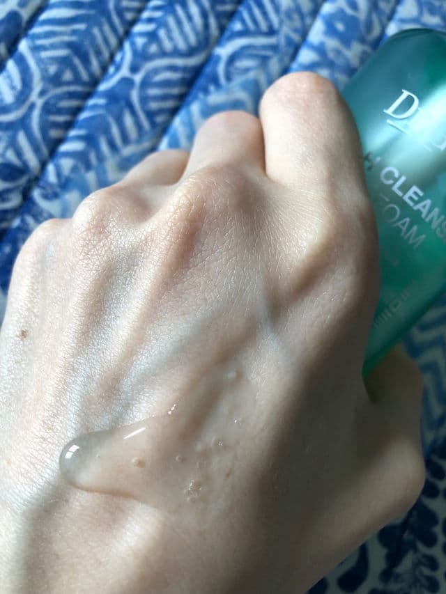 DR.G pH Cleansing Gel Foam review photo by kuuipogirl