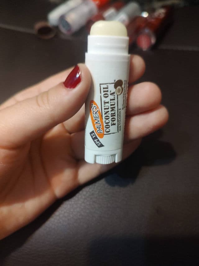 Palmer's Coconut Oil Lip Balm SPF15 review photo by inesici