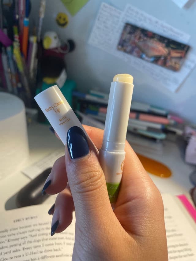 Mentholatum Melty Cream Lip SPF25/PA+++ - Milk Vanilla review photo by UncannyThoughts