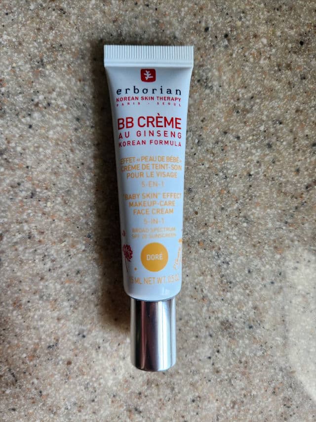 ERBORIAN BB Crème Au Ginseng SPF20 Doré review photo by Ninast