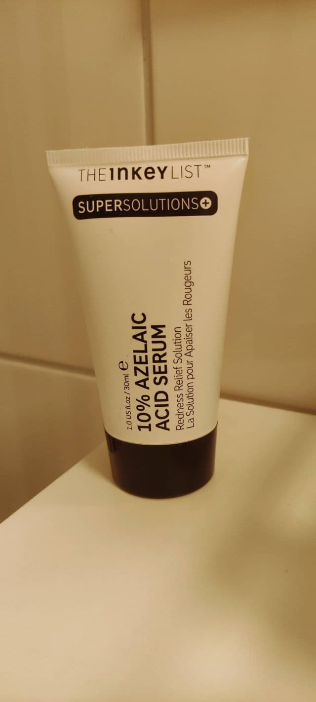 The Inkey List Redness Relief Solution with 10% Azelaic Acid Serum review photo by BicepSoup