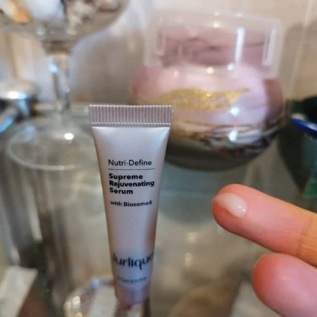 Jurlique Nutri-Define Supreme Rejuvenating Serum review photo by DesC