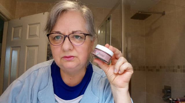 Garnier Organic Rosy Glow 3-in-1 Youth Cream review photo by DesC
