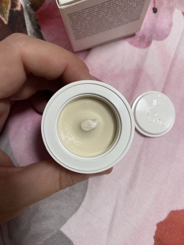 Bobbi Brown Extra Eye Repair Cream review photo by Morenita1983