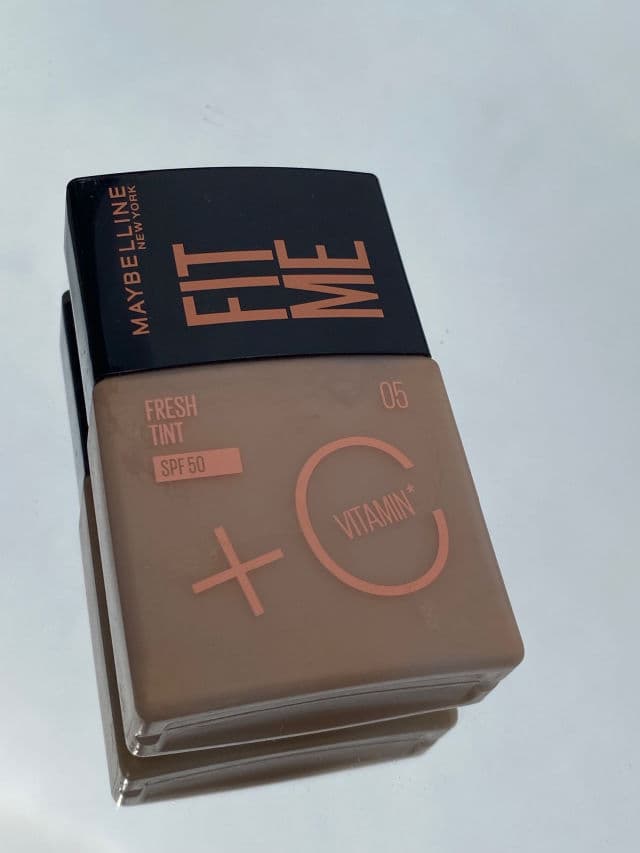 Maybelline Fit Me Fresh Tint SPF50 review photo by MerlyGlows