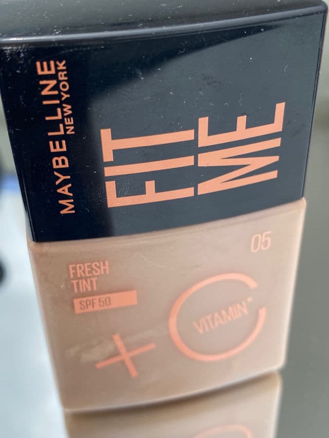 Maybelline Fit Me Fresh Tint SPF50 review photo by MerlyGlows