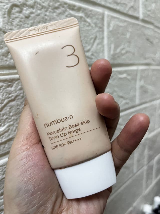 numbuzin No.3 Porcelain Base-Skip Tone Up Beige SPF50+ PA++++ review photo by faizatulmaa