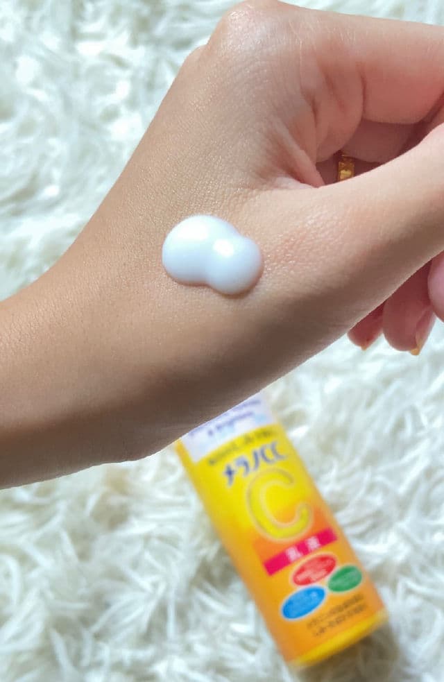 Melano CC Brightening Milk Moisturizer review photo by zaa026