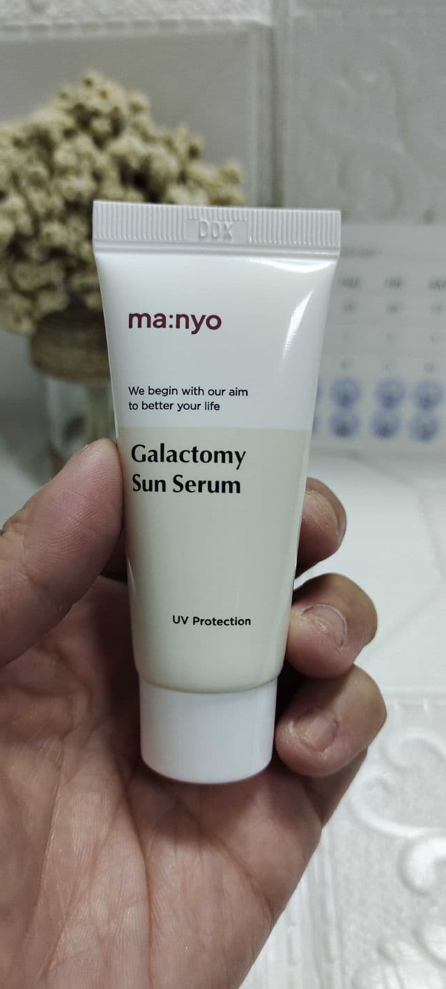 manyo Galactomy Sun Serum SPF50+ PA++ review photo by viviwidjaja7