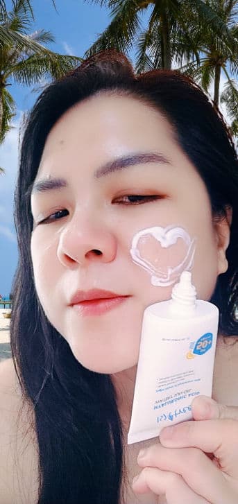 Hyaluronic Acid Daily Sun Gel SPF30 PA+++ product review
