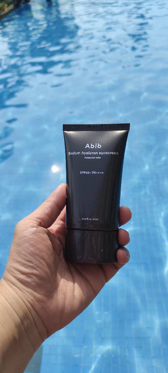 Abib Sedum Hyaluron Sunscreen Protection Tube SPF50+ PA ++++ review photo by viviwidjaja07