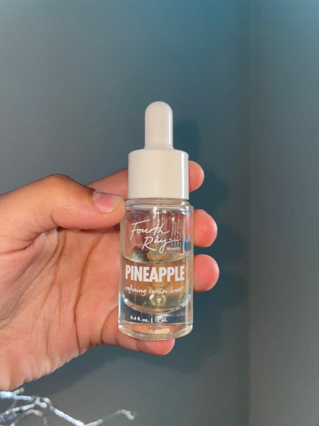 Fourth Ray Beauty Pineapple Face Refining Serum Booster review photo by rahafabhmd