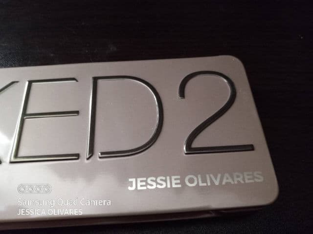 Urban Decay Naked2 Eyeshadow Palette	 review photo by Jolivares1717