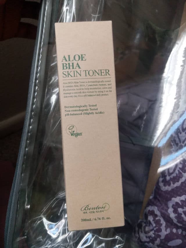 BENTON Aloe BHA Skin Toner review photo by Loveth